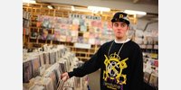 MAC MILLER